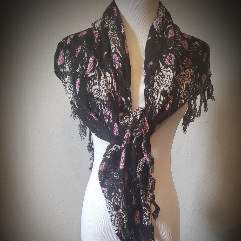 Soft Black and Pink Rose Patterned Scarf Shawl OS